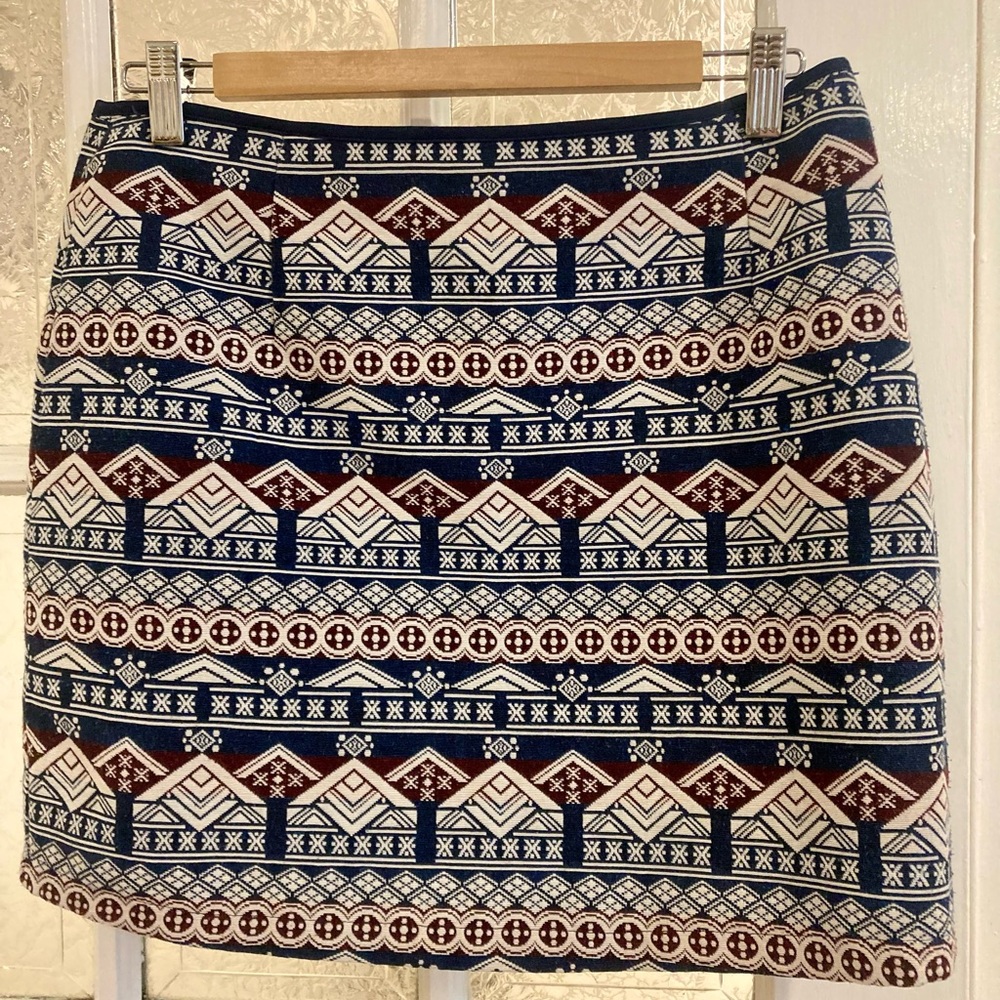 Navy, Burgundy & White Jacquard Mini Skirt - Size L